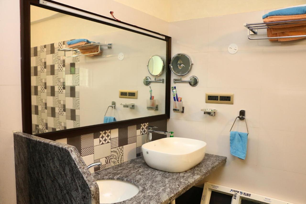 Villa Penthouse 2Bhk With Bathtub And Terrace à Pondichéry Extérieur photo